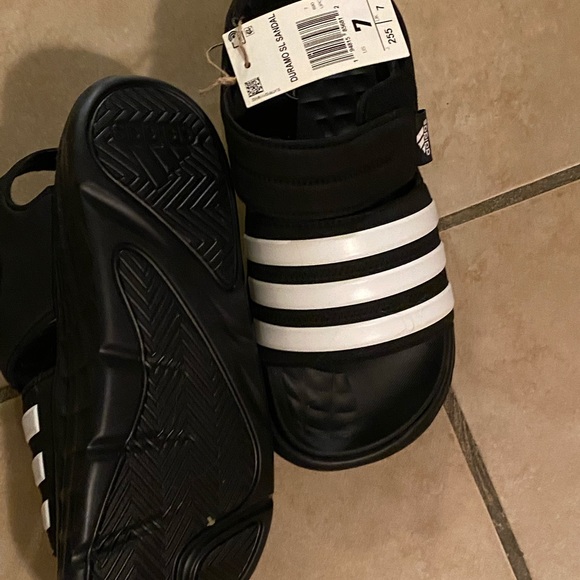 Adidas Duramo SL Sandal- size 7 - Picture 3 of 3